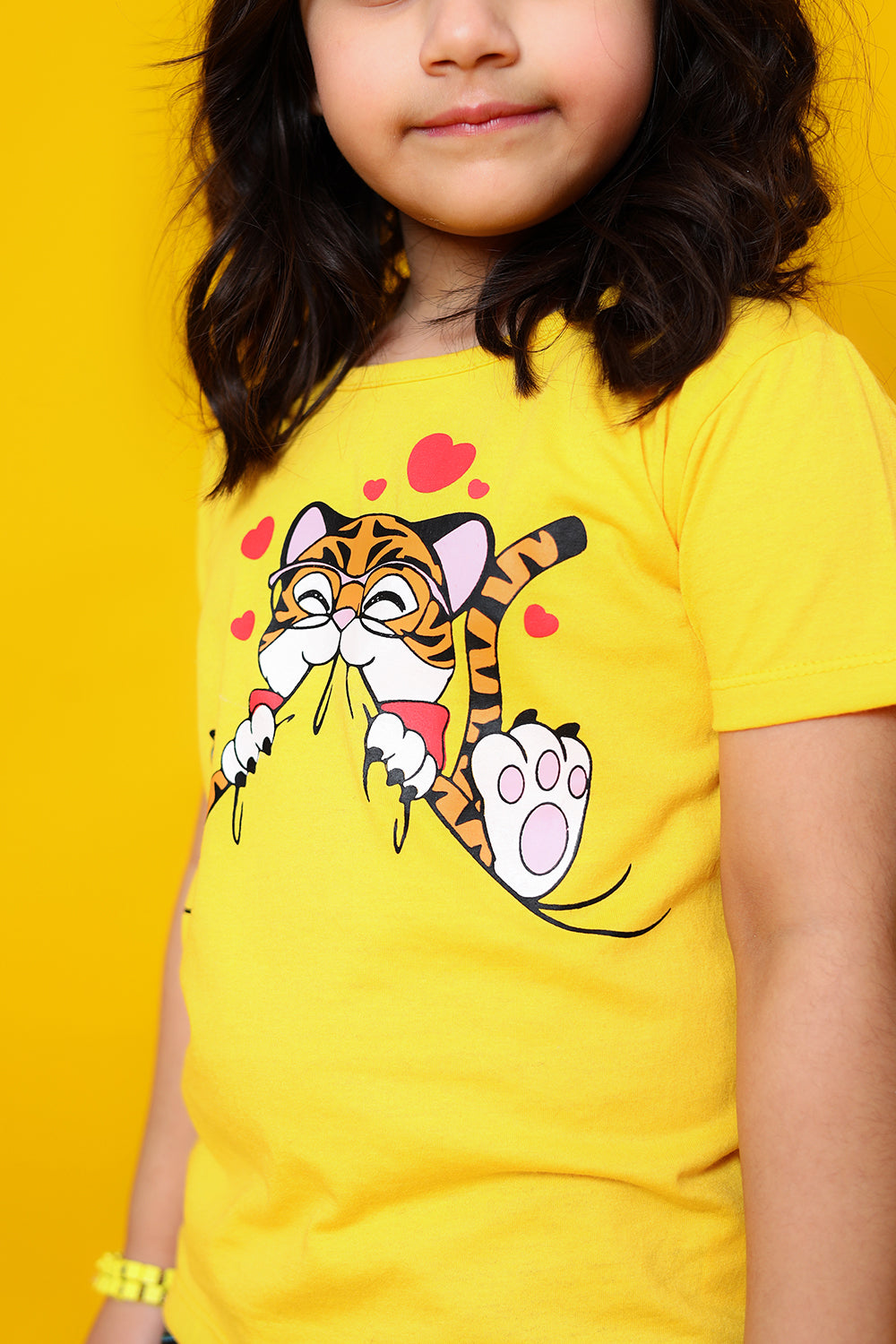 Cute cat graphic T-shirt 100% cotton jersey fabric